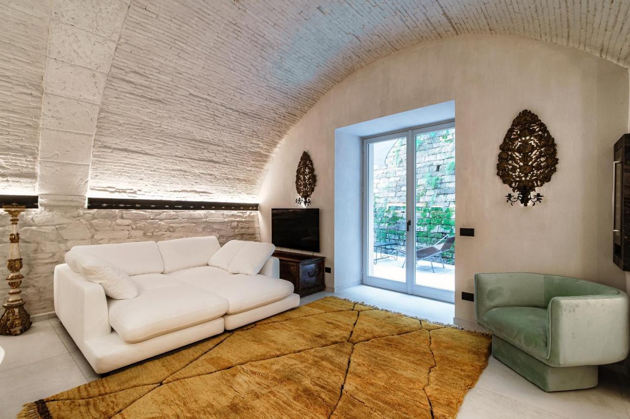 Suites Lorodellago Como - The House Of Travelers ภายนอก รูปภาพ