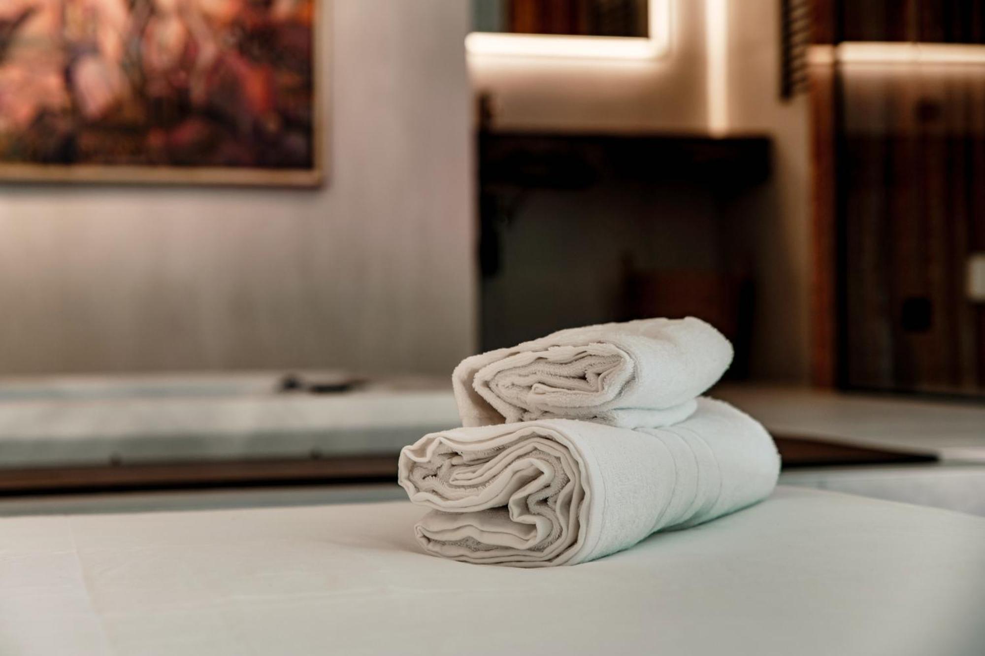 Suites Lorodellago Como - The House Of Travelers ภายนอก รูปภาพ