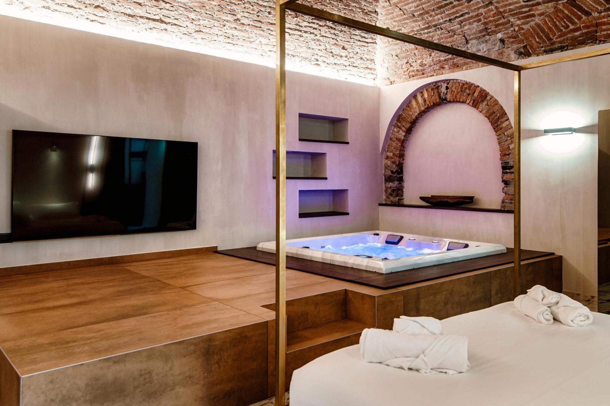 Suites Lorodellago Como - The House Of Travelers ภายนอก รูปภาพ